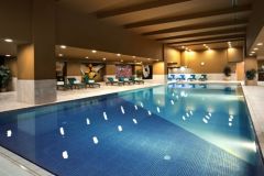 06 - InterContinental Malta - Indoor Pool.jpg